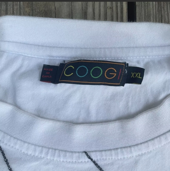 Vintage 90's COOGI T Shirt - Picture 2 of 8